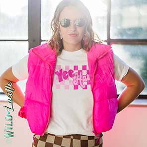 Pink Checkered Yeehaw - Western Graphic Tee-shirts